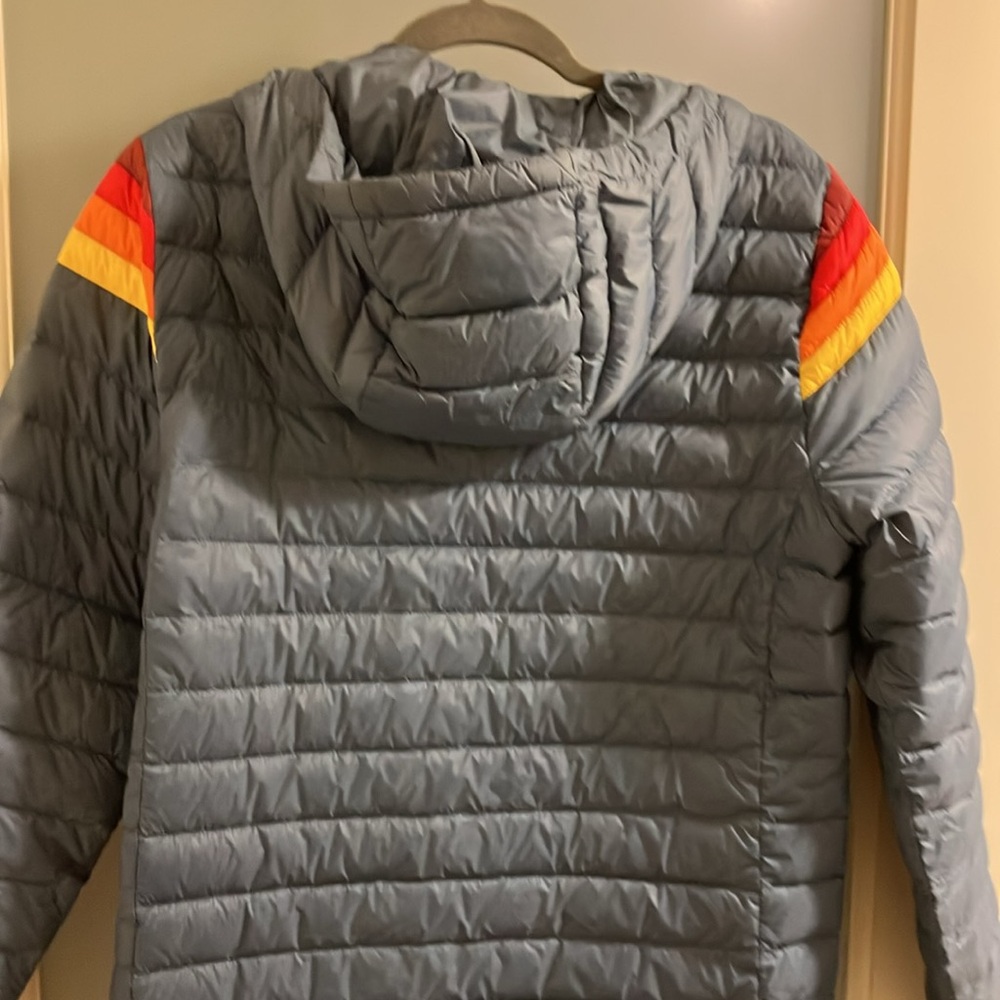 Colorful Striped Puffer Jacket - Picture 5 of 7